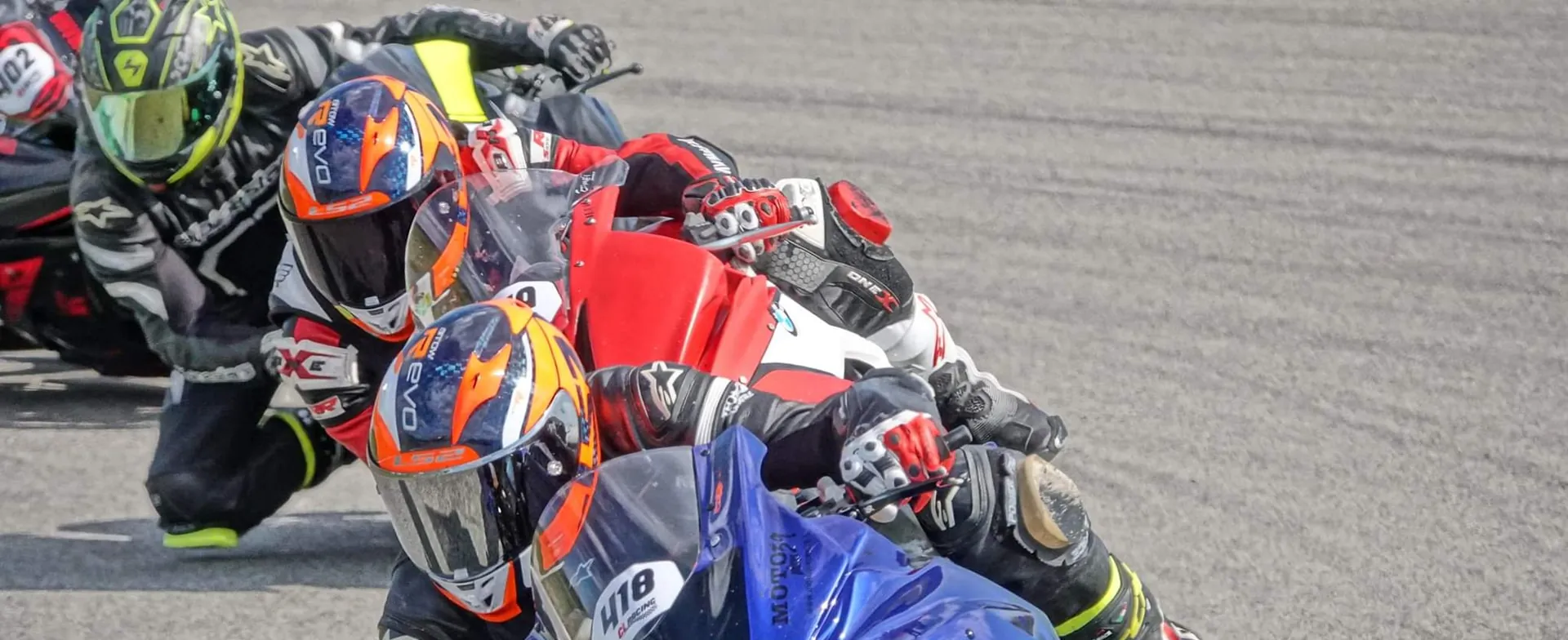 STAGE SUR MOTO DE PISTECalendrier 2025JE FONCE